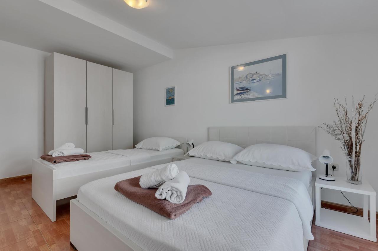 Apartman Sara Baska Voda Ngoại thất bức ảnh