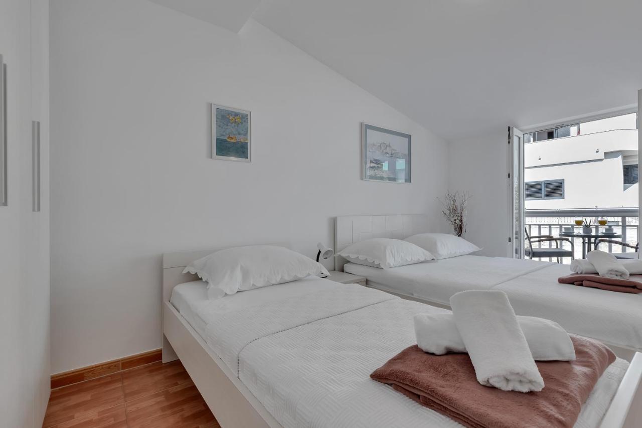 Apartman Sara Baska Voda Ngoại thất bức ảnh