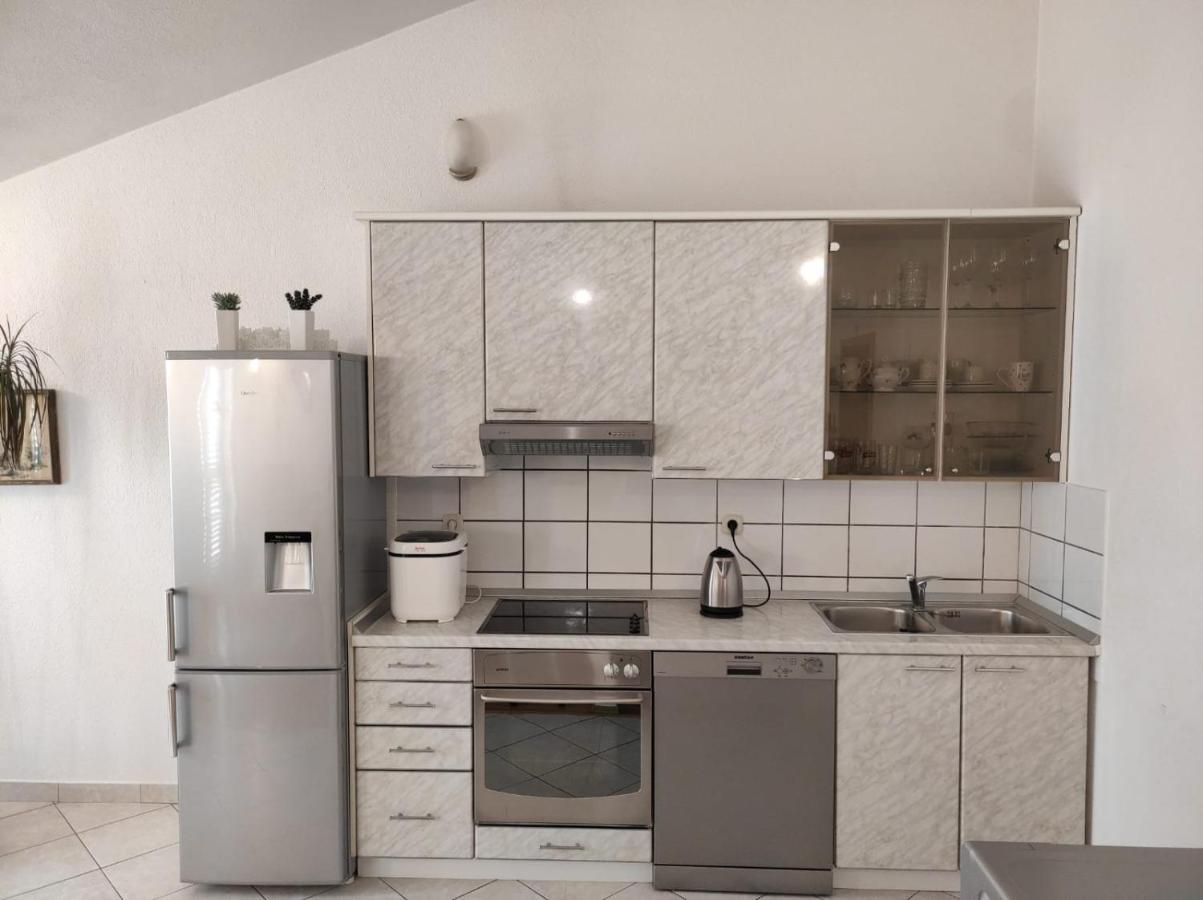 Apartman Sara Baska Voda Ngoại thất bức ảnh